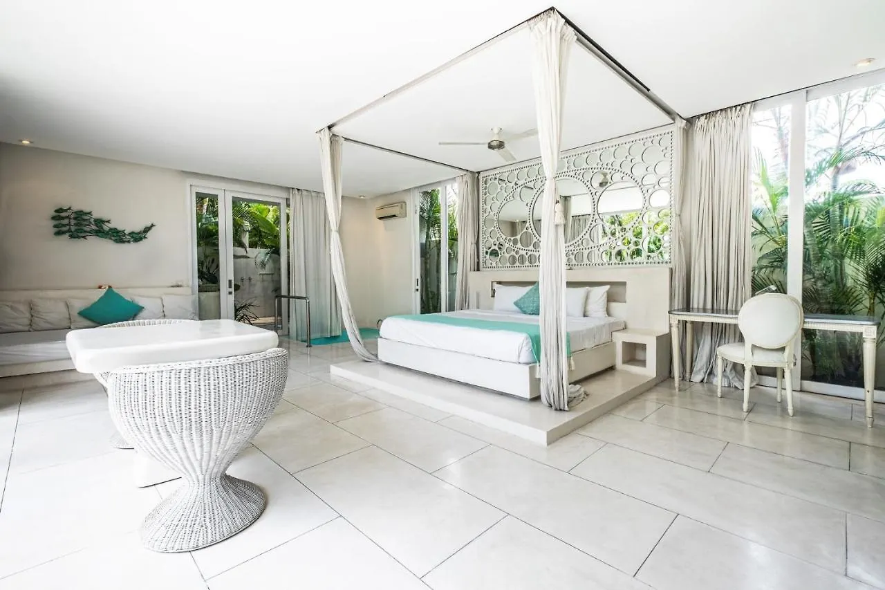 Villa Puro Blanco Kuta  Kuta (Bali)
